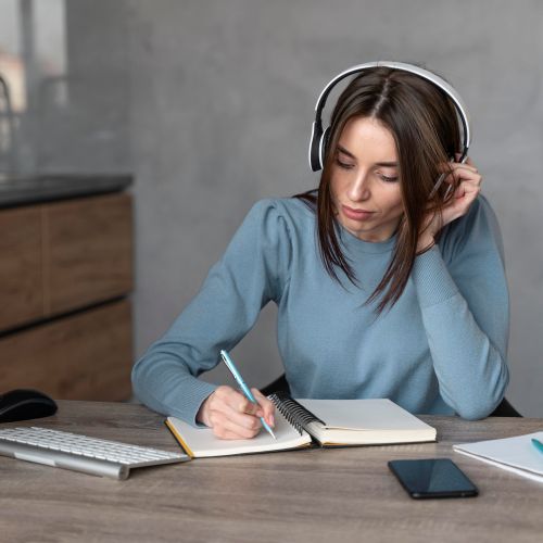 کلاس نیمه خصوصی آیلتس اندیشه پارسیان, آموزش تخصصی ۴ مهارت برای رسیدن به نمره 6.0 تا 6.5